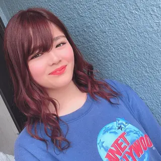 ミディアム カラー デザインカラー✨新倉 佑奈のヘアスタイル