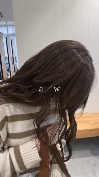 セミロング カラー hair shioのヘアスタイル