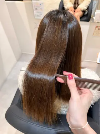 ミディアム Emuest心斎橋 SAKIのヘアスタイル