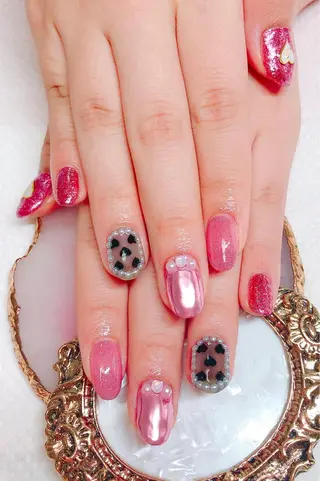 ネイル CROWN プライベートサロンのネイルデザイン