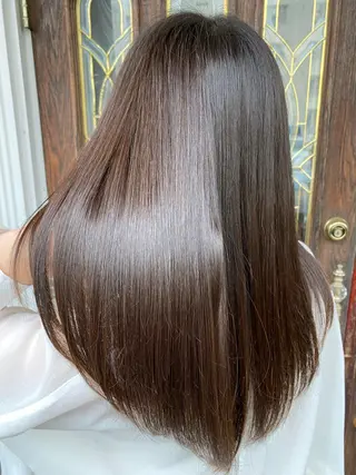 ロング カラー 山西 真琴のヘアスタイル