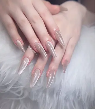 ネイル HIN NAILのネイルデザイン
