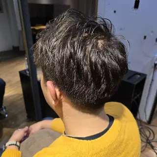 メンズ ショート カラー ハヤシ マユ ✂ 府中美容室のヘアスタイル