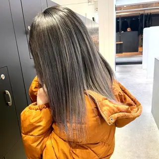 ロング カラー パーマ ヘアアレンジ メンズ キッズ ネイル マツエク・マツパ 🧸ハイトーン🧸 ゆっきー🧸のヘアスタイル