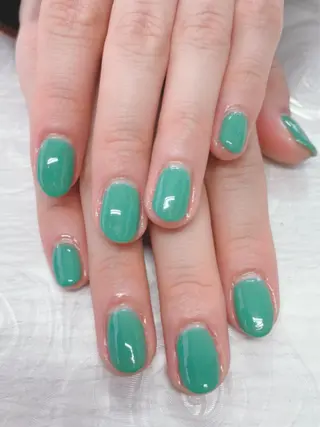 カラー ネイル 芦辺 香奈のネイルデザイン