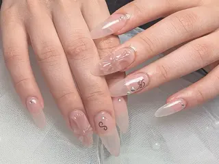 ネイル Jr.ネイリスト🤍 【Alissa】新栄のネイルデザイン