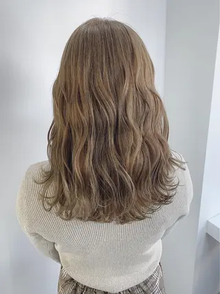 セミロング カラー ☕️ベージュカラー 内藤光哉☕️のヘアスタイル
