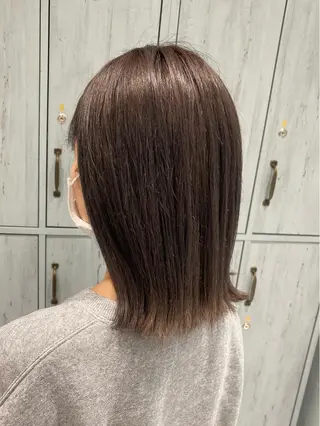 ミディアム カラー 中川 茜里のヘアスタイル