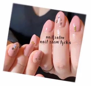 ネイル ﾈｲﾙﾙｰﾑﾘｯｶ 𝐦𝐚𝐲𝐮のネイルデザイン