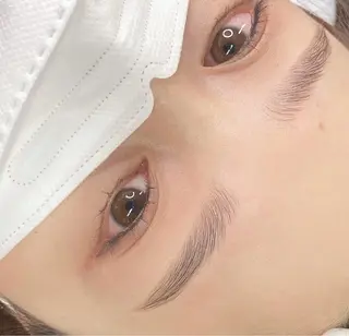 アイブロウ アイラッシュ ヘアーエクステ専門店のマツエク・マツパデザイン