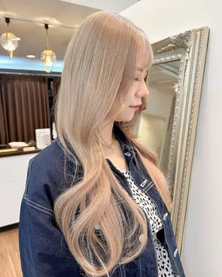 ロング カラー ANKH CROSS 🦋mako🦋のヘアスタイル