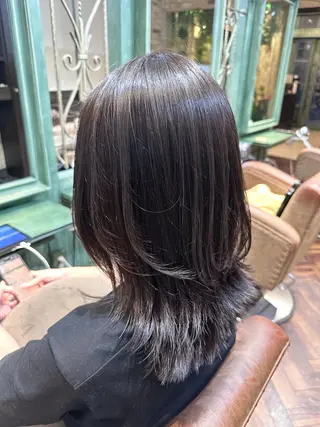 ミディアム ケイジ✨透明感 /艶カラー✨のヘアスタイル