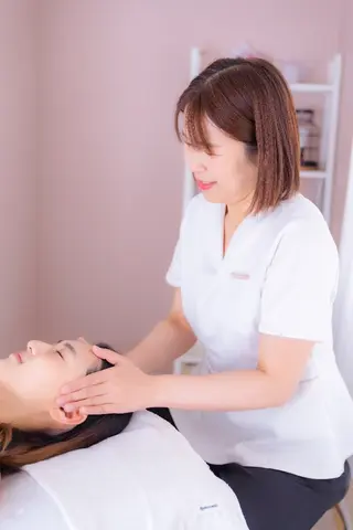 デ・アイム王寺所属・肌改善エミリーノ 米田真美子のエステ・リラクイメージ