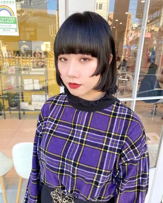 ミディアム カラー ウルフカット ハッシュカット/七海のヘアスタイル