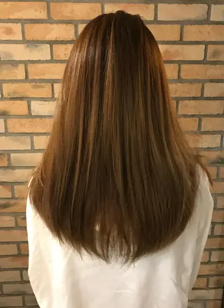 ロング カラー 烏山 達也のヘアスタイル