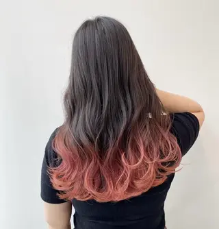 ロング カラー ヘアアレンジ 🍑🧋ハイトーン 暖色カラーlucaのヘアスタイル