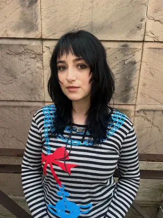 ショート カラー ヘアアレンジ 渡邉 舞のヘアスタイル