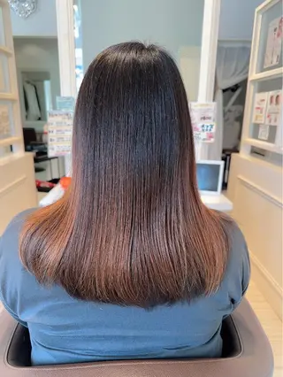 セミロング 髪質改善&ストレート ‪✂︎‬鈴木青樹のヘアスタイル
