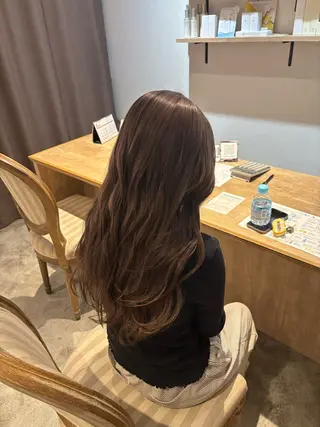 ロング 河田 綺香のヘアスタイル