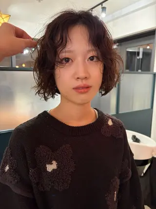 ショート YUUKI/ウルフ .ボブパーマのヘアスタイル