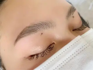 アイブロウ 梅田駅近！半個室 M'sアイブロウの眉毛・アイブロウイメージ