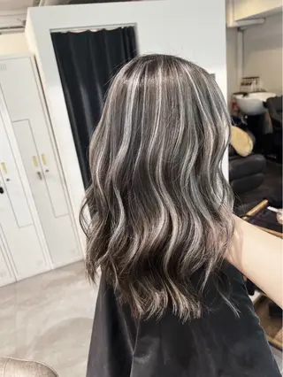 セミロング カラー 指名数No.1 /NAOYAのヘアスタイル