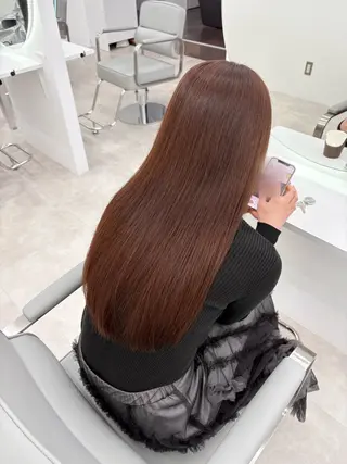 ロング カラー 佐藤 琳のヘアスタイル