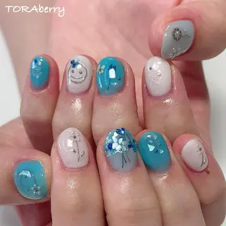 ネイル ネイリスト なつみのネイルデザイン
