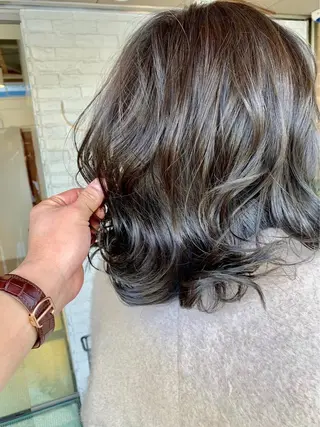 ミディアム カラー パーマ ヘアアレンジ 新店舗ORO塚口店 駅から徒歩4分🚶のヘアスタイル