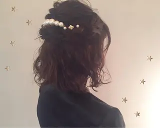 ミディアム ヘアアレンジ 市川 千夏のヘアスタイル