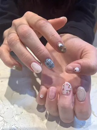 ネイル マキノ ユイのネイルデザイン