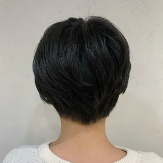 ショート BE EREA  PREMIATA所属・蓼沼 由莉のヘアスタイル