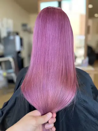 ロング Mirashy 成田のヘアスタイル