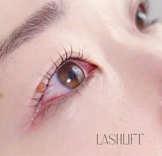 マツエク・マツパ A' moのマツエク・マツパデザイン