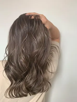 ロング トレンドパーマ 加藤菜月のヘアスタイル