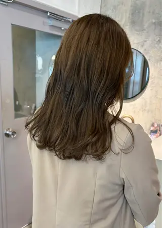 セミロング カラー 西山 紗耶香🪽 透明感カラー/ボブのヘアスタイル