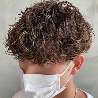 ショート パーマ メンズ 波巻きスパイラルパー マ/シャドウパーマ駿のヘアスタイル