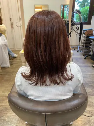 ミディアム 長嶋 花梨のヘアスタイル