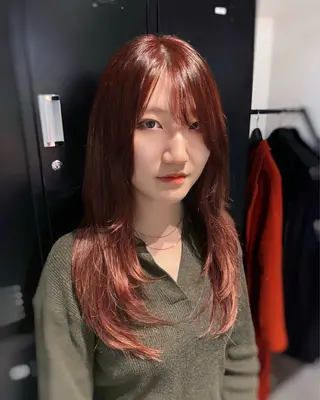 セミロング ハイトーン/パーマ 大名 sakiのヘアスタイル
