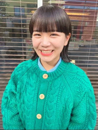 ミディアム カラー ヘアアレンジ 溝口 ひなこのマツエク・マツパデザイン