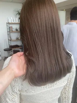 セミロング ✨色持ちの良い艶 カラー✨蟹江真世のヘアスタイル