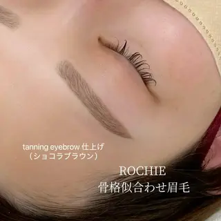 アイブロウ ROCHIE上本町 RIOのマツエク・マツパデザイン