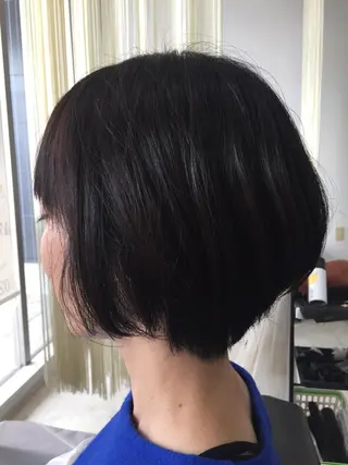 ショート カラー 阿久津 泰幸のヘアスタイル