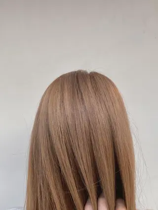 ミディアム kyon.hair 韓国カットカラーのヘアスタイル