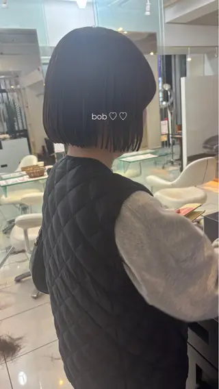 ショート ブリーチ透明感カラー /レイヤー👗しずかのヘアスタイル