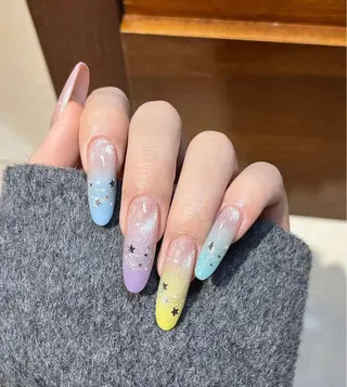 カラー AIN Nailのネイルデザイン