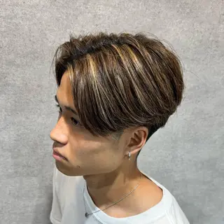 ショート カラー パーマ ヘアアレンジ メンズ 仕上がり満足度No. 1🔥BLUCK🔥のヘアスタイル