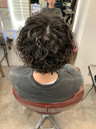 ミディアム くせ毛多毛特化 高橋　淳のヘアスタイル