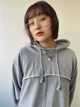 ミディアム カラー Terve.野崎 真里奈のヘアスタイル