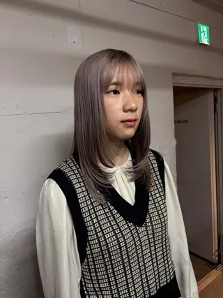 セミロング カラー 🩵似合わせカット SEIRA🩵のヘアスタイル